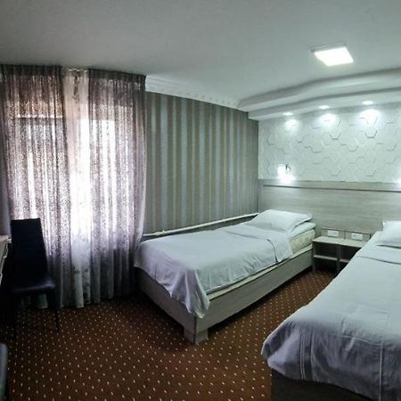 Osiyo Apartamento Fergana Exterior foto